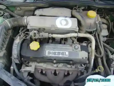 Veículo de Sucata opel corsa b (1993->) 1.7 d do ano 1997 alimentado x17d