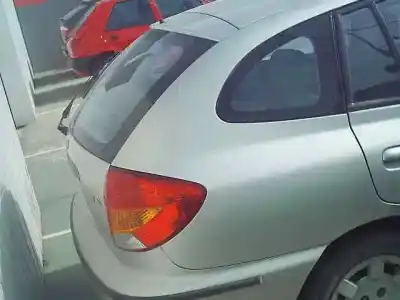 Verschrottungsfahrzeug kia rio ls berlina des jahres 2001 angetrieben a5d