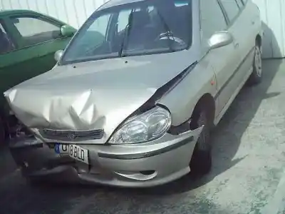 Verschrottungsfahrzeug kia rio ls berlina des jahres 2001 angetrieben a5d