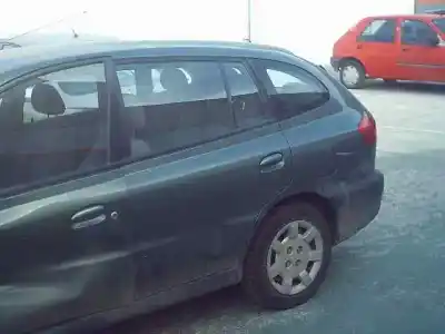 Verschrottungsfahrzeug kia rio ls berlina des jahres 2002 angetrieben a5d