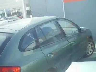 Verschrottungsfahrzeug kia rio ls berlina des jahres 2002 angetrieben a5d