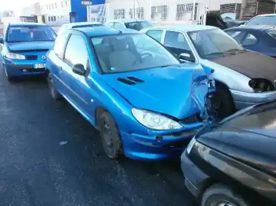 Veículo de Sucata peugeot                                            206 berlina                                                                                                                                                                                                                                                xs                                                                                                                                                                                                                                                         do ano 1998 alimentado 8hz