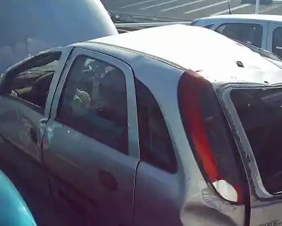 Veículo de Sucata opel corsa c comfort do ano 2001 alimentado y17dt