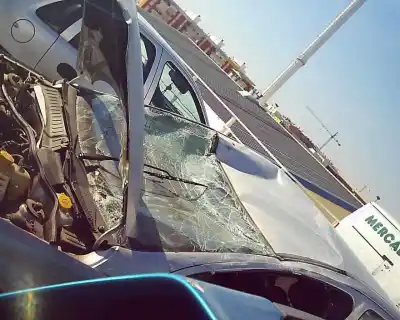 Veículo de Sucata opel corsa c comfort do ano 2001 alimentado y17dt