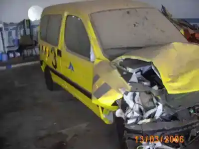 Scrapping Vehicle peugeot partner (s2) combiespace of the year 2006 powered wjy