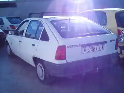 Verschrottungsfahrzeug OPEL KADETT E 1.6 Diesel des Jahres 1989 angetrieben 16