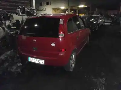Sloopvoertuig opel meriva cosmo van het jaar 2004 aangedreven z17dth