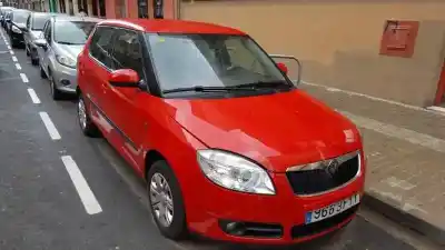 Veículo de Sucata SKODA FABIA (5J2 ) 1.2 12V 69 CV / 51 KW do ano 2008 alimentado BZG