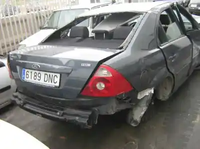 Veículo de Sucata ford mondeo berlina (ge) ambiente (06.2003->) (d) do ano 2005 alimentado fmba