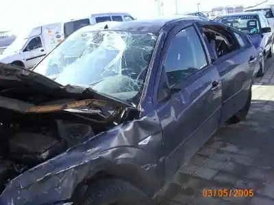 Veículo de Sucata ford mondeo berlina (ge) ambiente (06.2003->) (d) do ano 2005 alimentado fmba