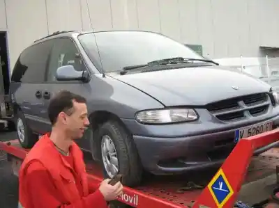 Sloopvoertuig chrysler voyager (gs) 2.5 td van het jaar 1997 aangedreven m00