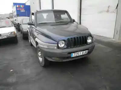 Véhicule à la ferraille SSANGYONG                                          KORANDO                                                                                                                                                                                                                                                    2.9 Turbodiesel CAT                                                                                                                                                                                                                                        de l'année 2001 alimenté 