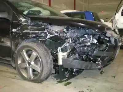 Veículo de Sucata ford focus berlina (cap) ghia do ano 2006 alimentado g8da