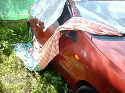 Veículo de Sucata fiat bravo i (182_) 1.9 jtd 105 do ano 2000 alimentado 182b4000