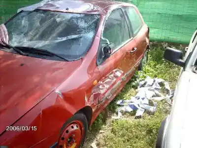 Veículo de Sucata fiat bravo i (182_) 1.9 jtd 105 do ano 2000 alimentado 182b4000
