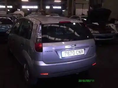 Veículo de Sucata ford fiesta (cbk) trend do ano 2003 alimentado f6jb