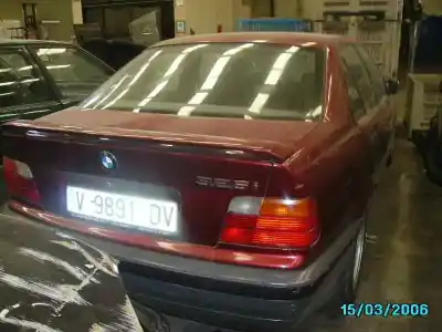 Veículo de Sucata bmw serie 3 berlina (e36) 325i do ano 1991 alimentado 25-6-s1