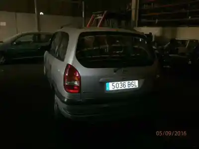 Sloopvoertuig opel zafira a comfort van het jaar 2002 aangedreven y20dth