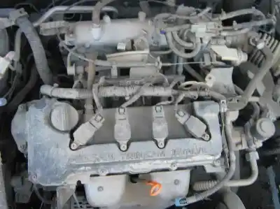 Veículo de Sucata nissan almera (n16/e) comfort do ano 2001 alimentado 0g15