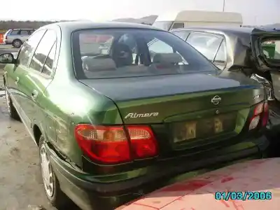 Veículo de Sucata nissan almera (n16/e) comfort do ano 2000 alimentado yd22