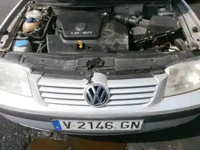 Sloopvoertuig VOLKSWAGEN BORA BERLINA (1J2) Conceptline van het jaar 1999 aangedreven 