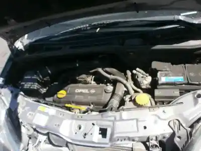 Veículo de Sucata opel meriva cosmo do ano 2003 alimentado y17dt