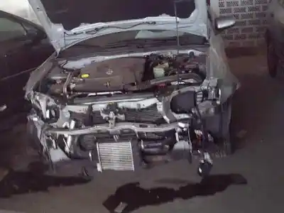 Veicolo di demolizione nissan almera (n16/e) line up dell'anno 2005 alimentato k9k