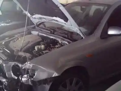 Veicolo di demolizione nissan almera (n16/e) line up dell'anno 2005 alimentato k9k