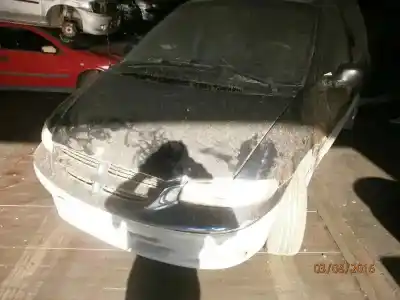 Sloopvoertuig chrysler voyager (gs) 2.5 td van het jaar 2000 aangedreven vm69b