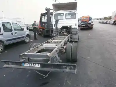 Veículo de Sucata nissan atleon 120.35 do ano 2003 alimentado bd30ti