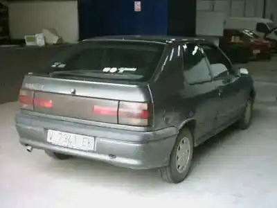 Veicolo di demolizione renault 19 (b/c/l53) * dell'anno 1993 alimentato f3p