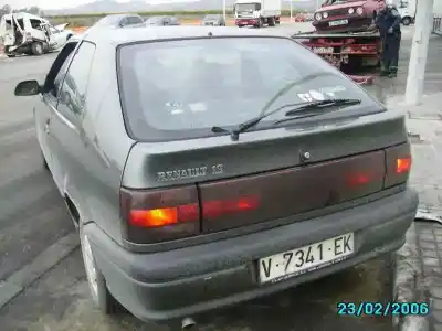 Veicolo di demolizione renault 19 (b/c/l53) * dell'anno 1993 alimentato f3p