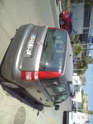 Veículo de Sucata fiat panda (169) 1.2 8v dynamic do ano 2012 alimentado 169a4000