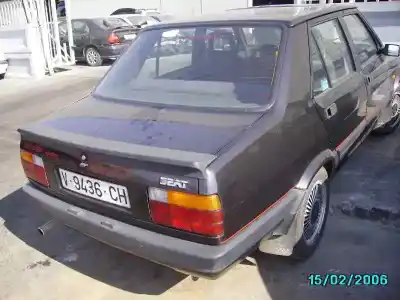 Veículo de Sucata seat malaga 1.5 do ano 1987 alimentado 021b2000