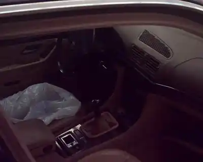 Veículo de Sucata bmw serie 7 (e38) 725tds do ano 1997 alimentado 25 6t 1