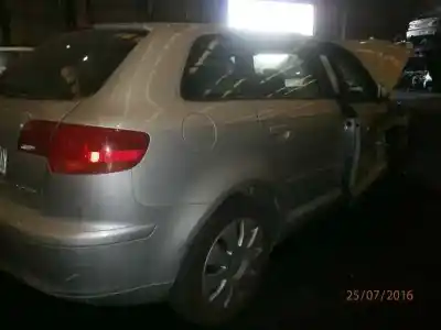 Veículo de Sucata audi a3 sportback (8p) 2.0 tdi ambiente do ano 2007 alimentado bkd