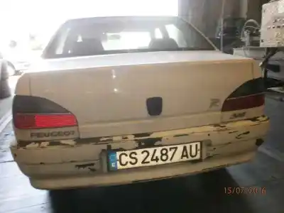 Scrapping Vehicle peugeot 306 break style of the year 1999 powered wjz