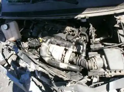 Veicolo di demolizione ford focus berlina (cap) 1.6 tdci cat dell'anno 2005 alimentato g8da