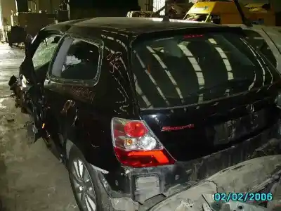 Здавання транспортного засобу honda civic berlina 3 (ep1/2) 1.6 vtec cat (d 16 v 1) року 2001 потужний 