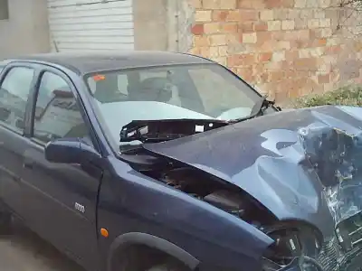 Vehicul casat opel corsa b edition 2000 al anului 2000 alimentat x12xe