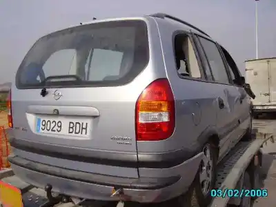 Veículo de Sucata opel zafira a comfort do ano 2000 alimentado y20dth