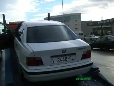 Veículo de Sucata bmw serie 3 berlina (e36) 2.0 24v do ano 1993 alimentado m50b(206s2)vanos