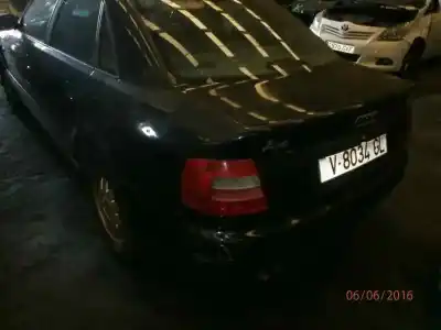 Veículo de Sucata audi a4 berlina (b5) 1.8 t do ano 1999 alimentado 