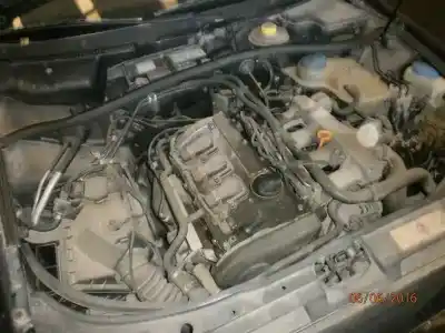 Veículo de Sucata audi a4 berlina (b5) 1.8 t do ano 1999 alimentado 
