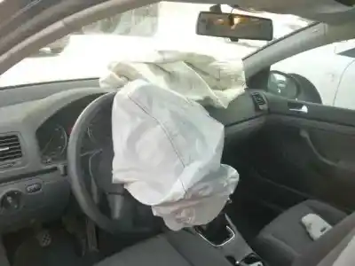 Hurda Aracı volkswagen golf v berlina (1k1) highline yılın 2005 güçlü bls