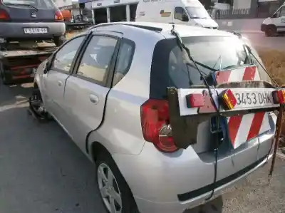 Veículo de Sucata chevrolet aveo ls do ano 2008 alimentado b12d1