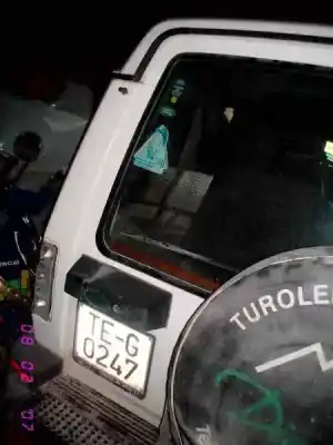 Здавання транспортного засобу land rover discovery (salljg/lj) tdi року 1993 потужний 