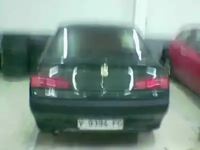 Sloopvoertuig alfa romeo 146 1.6 cat van het jaar 1996 aangedreven ar33201