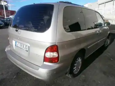 Scrapping Vehicle kia carnival td ls of the year 2001 powered 