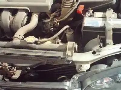 Veicolo di demolizione toyota corolla (e11) 1.4 linea terra dell'anno 2000 alimentato 4zz - fe